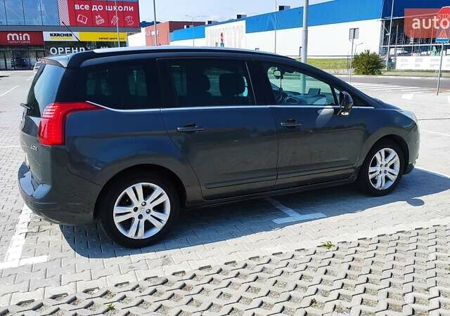 Серый Пежо 5008, объемом двигателя 1.56 л и пробегом 292 тыс. км за 7800 $, фото 10 на Automoto.ua