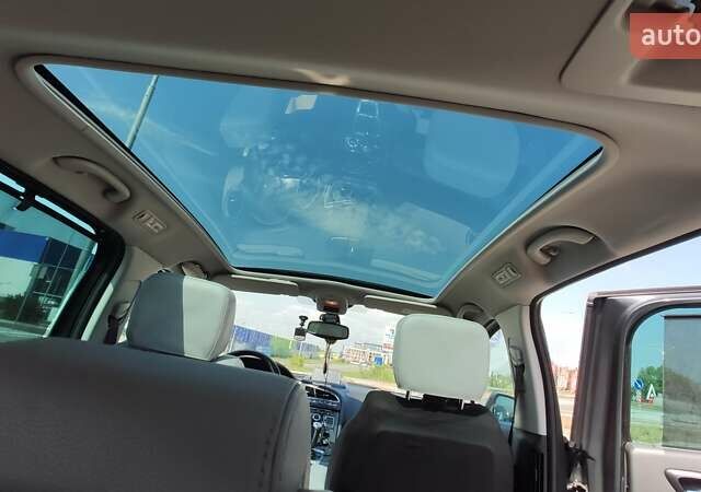 Серый Пежо 5008, объемом двигателя 1.56 л и пробегом 292 тыс. км за 7800 $, фото 40 на Automoto.ua