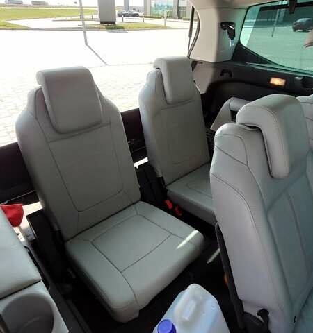 Серый Пежо 5008, объемом двигателя 1.56 л и пробегом 292 тыс. км за 7800 $, фото 37 на Automoto.ua