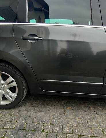 Сірий Пежо 5008, об'ємом двигуна 1.56 л та пробігом 298 тис. км за 10000 $, фото 10 на Automoto.ua