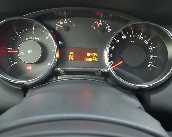 Серый Пежо 5008, объемом двигателя 1.56 л и пробегом 194 тыс. км за 7850 $, фото 2 на Automoto.ua