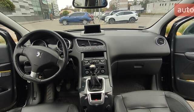 Сірий Пежо 5008, об'ємом двигуна 1.56 л та пробігом 298 тис. км за 10000 $, фото 15 на Automoto.ua