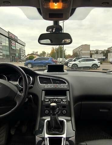 Сірий Пежо 5008, об'ємом двигуна 1.56 л та пробігом 298 тис. км за 10000 $, фото 14 на Automoto.ua