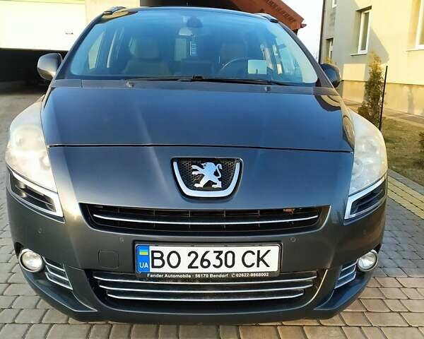 Серый Пежо 5008, объемом двигателя 1.6 л и пробегом 250 тыс. км за 8100 $, фото 3 на Automoto.ua