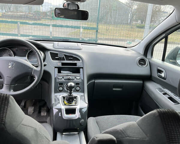 Сірий Пежо 5008, об'ємом двигуна 1.6 л та пробігом 271 тис. км за 8500 $, фото 25 на Automoto.ua