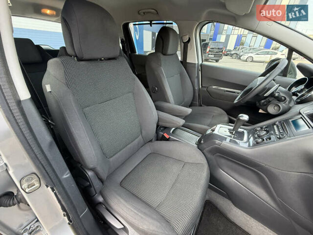 Сірий Пежо 5008, об'ємом двигуна 1.6 л та пробігом 190 тис. км за 8999 $, фото 45 на Automoto.ua