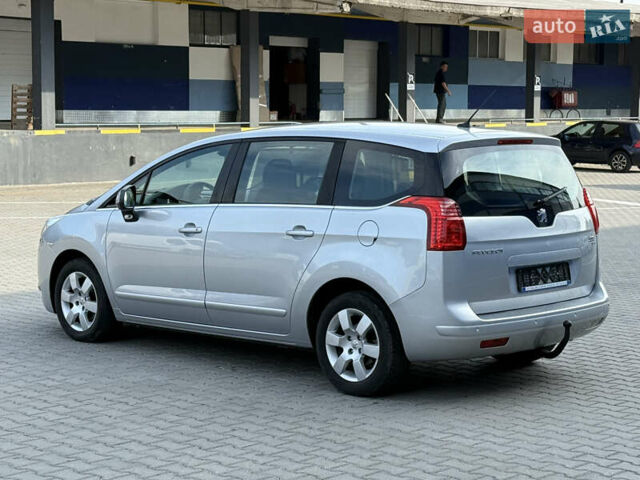 Сірий Пежо 5008, об'ємом двигуна 1.6 л та пробігом 190 тис. км за 8999 $, фото 11 на Automoto.ua