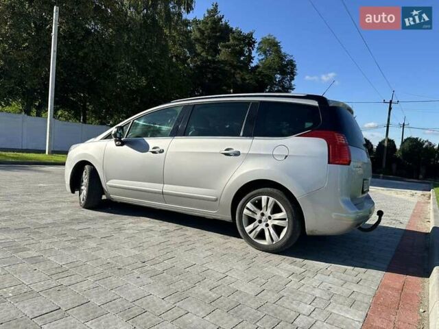 Серый Пежо 5008, объемом двигателя 2 л и пробегом 258 тыс. км за 8600 $, фото 6 на Automoto.ua