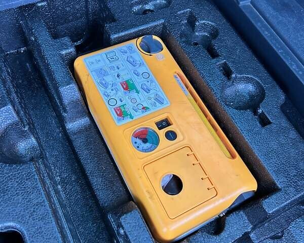 Сірий Пежо 5008, об'ємом двигуна 1.6 л та пробігом 254 тис. км за 8000 $, фото 12 на Automoto.ua