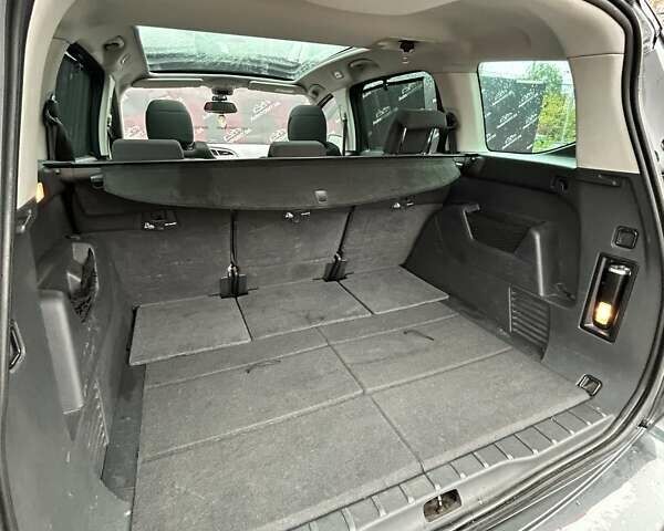 Сірий Пежо 5008, об'ємом двигуна 1.6 л та пробігом 254 тис. км за 8000 $, фото 10 на Automoto.ua