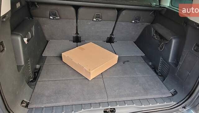 Сірий Пежо 5008, об'ємом двигуна 1.6 л та пробігом 244 тис. км за 9500 $, фото 12 на Automoto.ua