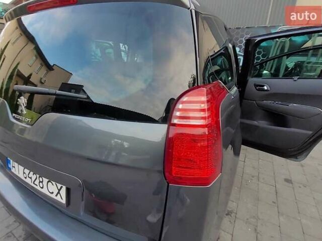 Сірий Пежо 5008, об'ємом двигуна 1.6 л та пробігом 244 тис. км за 9500 $, фото 10 на Automoto.ua