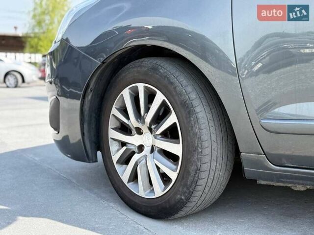 Серый Пежо 5008, объемом двигателя 2 л и пробегом 226 тыс. км за 10995 $, фото 5 на Automoto.ua