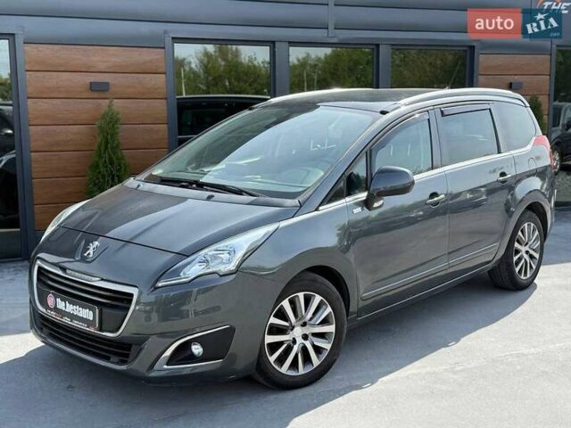 Серый Пежо 5008, объемом двигателя 2 л и пробегом 226 тыс. км за 10995 $, фото 3 на Automoto.ua