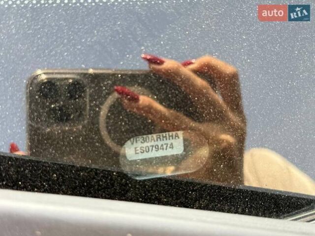 Серый Пежо 5008, объемом двигателя 2 л и пробегом 226 тыс. км за 10995 $, фото 51 на Automoto.ua