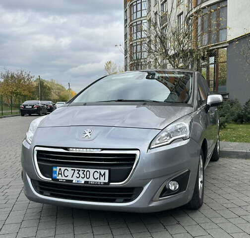 Сірий Пежо 5008, об'ємом двигуна 1.56 л та пробігом 263 тис. км за 11200 $, фото 10 на Automoto.ua