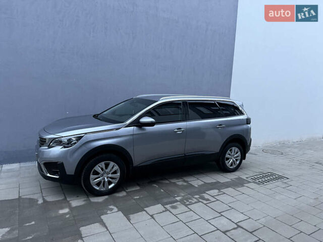 Серый Пежо 5008, объемом двигателя 1.56 л и пробегом 224 тыс. км за 16500 $, фото 39 на Automoto.ua