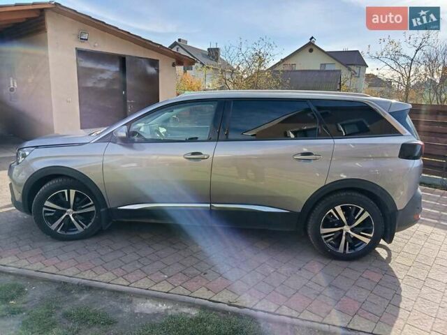Серый Пежо 5008, объемом двигателя 2 л и пробегом 199 тыс. км за 20000 $, фото 3 на Automoto.ua