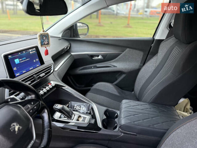 Серый Пежо 5008, объемом двигателя 1.56 л и пробегом 224 тыс. км за 16500 $, фото 7 на Automoto.ua