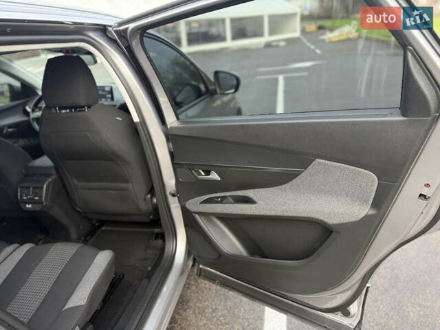 Серый Пежо 5008, объемом двигателя 1.56 л и пробегом 224 тыс. км за 16500 $, фото 12 на Automoto.ua