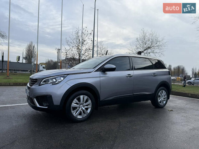 Серый Пежо 5008, объемом двигателя 1.56 л и пробегом 224 тыс. км за 16500 $, фото 42 на Automoto.ua