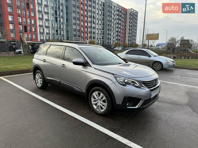 Серый Пежо 5008, объемом двигателя 1.56 л и пробегом 224 тыс. км за 16500 $, фото 35 на Automoto.ua