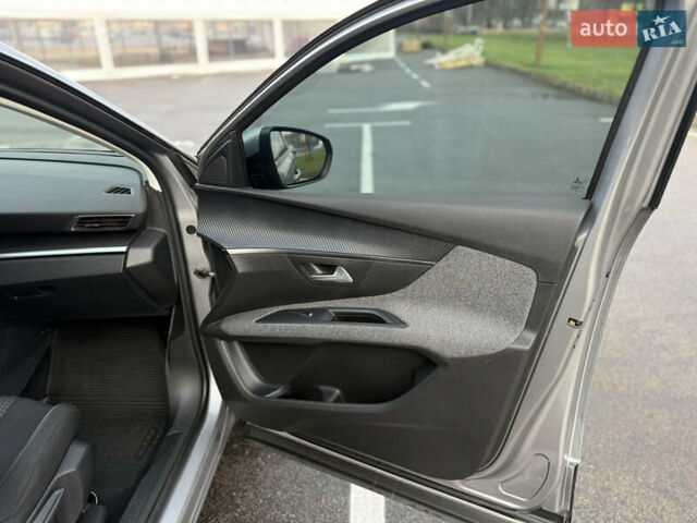 Серый Пежо 5008, объемом двигателя 1.56 л и пробегом 224 тыс. км за 16500 $, фото 17 на Automoto.ua