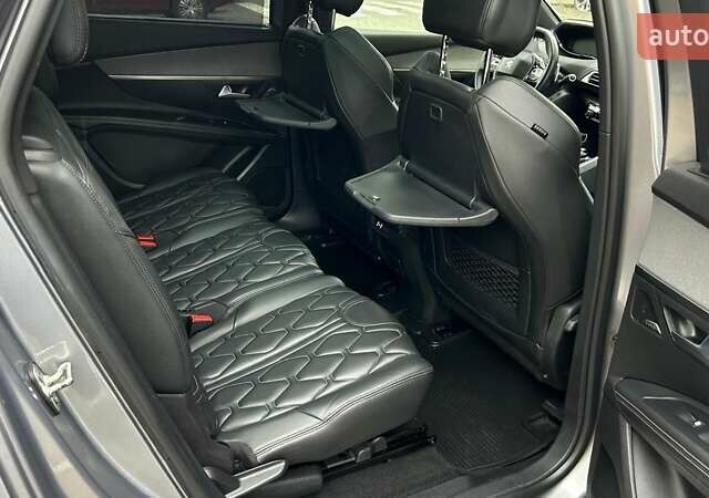 Сірий Пежо 5008, об'ємом двигуна 2 л та пробігом 235 тис. км за 22800 $, фото 10 на Automoto.ua
