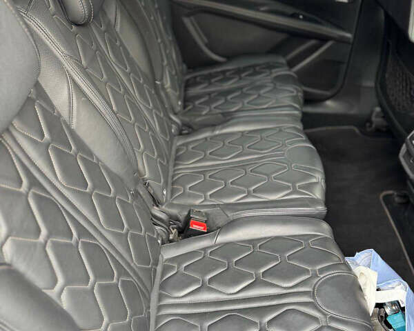 Сірий Пежо 5008, об'ємом двигуна 2 л та пробігом 140 тис. км за 25400 $, фото 19 на Automoto.ua