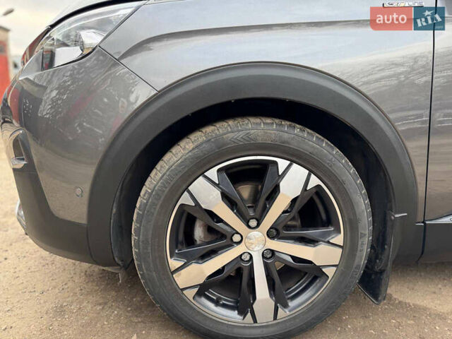 Сірий Пежо 5008, об'ємом двигуна 2 л та пробігом 140 тис. км за 25400 $, фото 12 на Automoto.ua