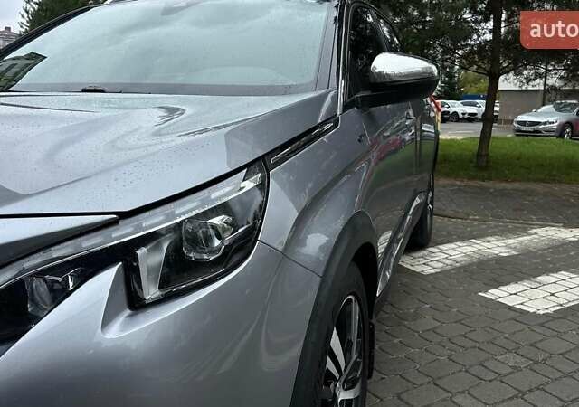Сірий Пежо 5008, об'ємом двигуна 2 л та пробігом 235 тис. км за 22800 $, фото 27 на Automoto.ua