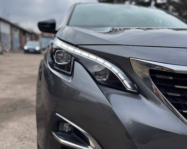 Сірий Пежо 5008, об'ємом двигуна 2 л та пробігом 140 тис. км за 25400 $, фото 14 на Automoto.ua
