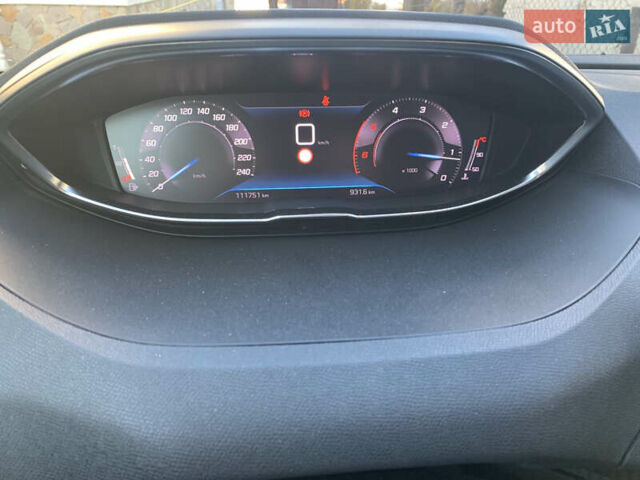 Сірий Пежо 5008, об'ємом двигуна 1.5 л та пробігом 112 тис. км за 23499 $, фото 22 на Automoto.ua