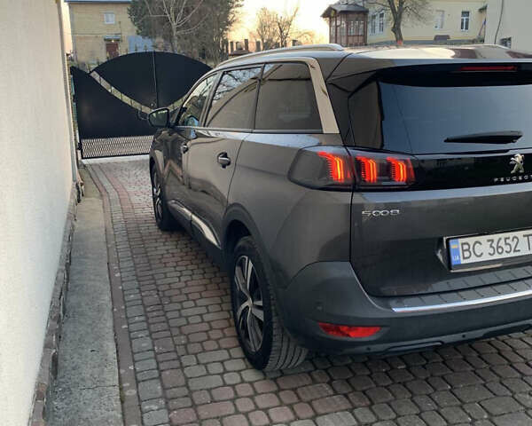 Сірий Пежо 5008, об'ємом двигуна 1.5 л та пробігом 112 тис. км за 23499 $, фото 4 на Automoto.ua