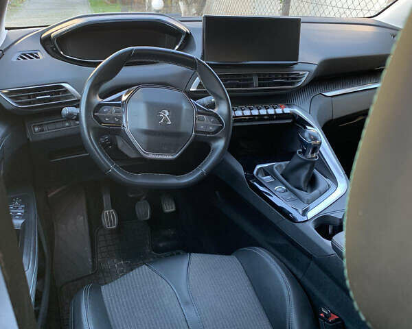 Сірий Пежо 5008, об'ємом двигуна 1.5 л та пробігом 112 тис. км за 23499 $, фото 17 на Automoto.ua