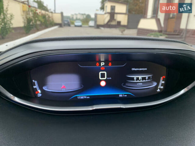Серый Пежо 5008, объемом двигателя 1.56 л и пробегом 174 тыс. км за 17500 $, фото 23 на Automoto.ua