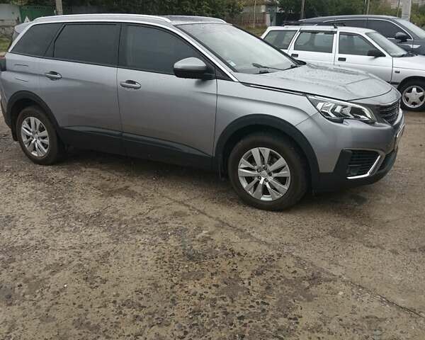 Сірий Пежо 5008, об'ємом двигуна 1.6 л та пробігом 221 тис. км за 17500 $, фото 2 на Automoto.ua