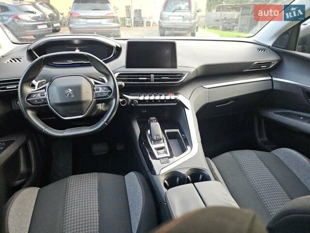 Серый Пежо 5008, объемом двигателя 1.2 л и пробегом 174 тыс. км за 16400 $, фото 24 на Automoto.ua