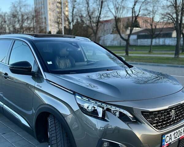 Серый Пежо 5008, объемом двигателя 2 л и пробегом 250 тыс. км за 22000 $, фото 2 на Automoto.ua