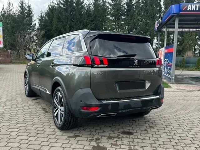 Сірий Пежо 5008, об'ємом двигуна 2 л та пробігом 214 тис. км за 18000 $, фото 5 на Automoto.ua