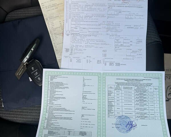 Серый Пежо 5008, объемом двигателя 2 л и пробегом 225 тыс. км за 25500 $, фото 94 на Automoto.ua