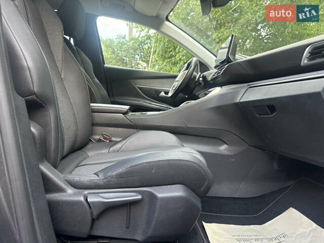 Серый Пежо 5008, объемом двигателя 2 л и пробегом 225 тыс. км за 25500 $, фото 90 на Automoto.ua