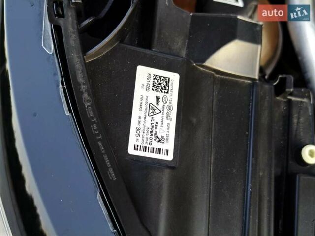 Серый Пежо 5008, объемом двигателя 2 л и пробегом 177 тыс. км за 29700 $, фото 112 на Automoto.ua