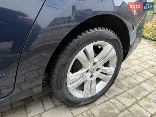 Синій Пежо 5008, об'ємом двигуна 2 л та пробігом 206 тис. км за 9800 $, фото 25 на Automoto.ua