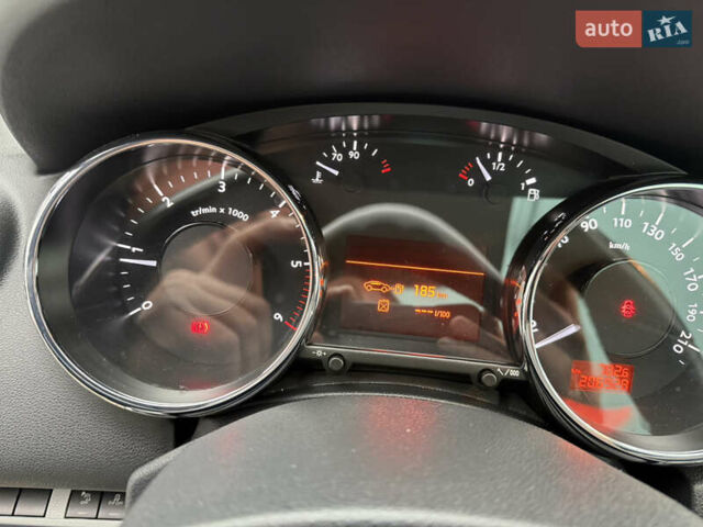 Синій Пежо 5008, об'ємом двигуна 2 л та пробігом 206 тис. км за 9800 $, фото 12 на Automoto.ua