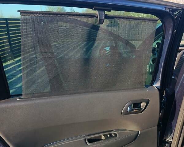 Синій Пежо 5008, об'ємом двигуна 1.6 л та пробігом 260 тис. км за 7700 $, фото 6 на Automoto.ua