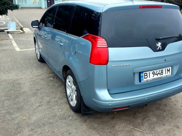 Синий Пежо 5008, объемом двигателя 2 л и пробегом 300 тыс. км за 8000 $, фото 8 на Automoto.ua
