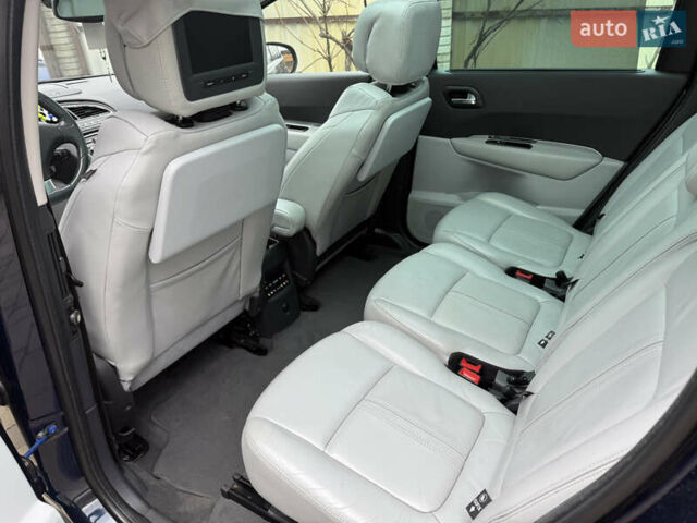 Синій Пежо 5008, об'ємом двигуна 2 л та пробігом 206 тис. км за 9800 $, фото 10 на Automoto.ua