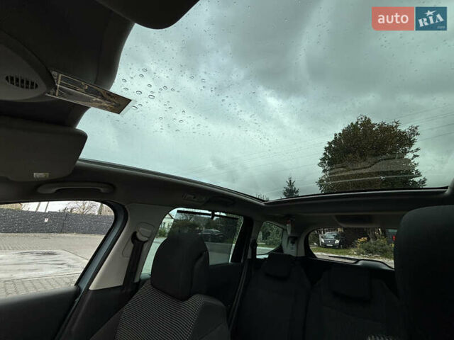 Пежо 5008 2010 в Житомире на Automoto.ua Синий Пежо 5008, объемом двигателя 1.6 л и пробегом 223 тыс. км за 8500 $, фото 12 на Automoto.ua