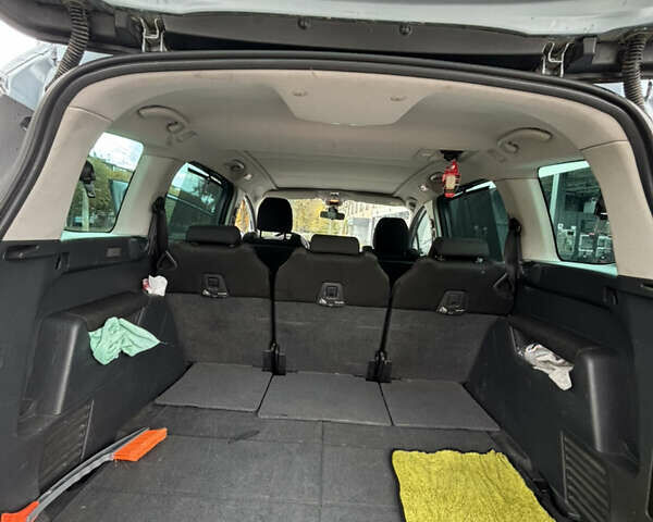 Пежо 5008 2010 в Житомире на Automoto.ua Синий Пежо 5008, объемом двигателя 1.6 л и пробегом 223 тыс. км за 8500 $, фото 11 на Automoto.ua